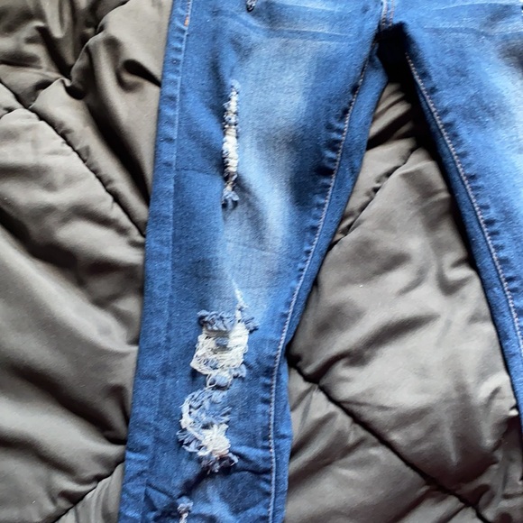 Blue Ripped Jeans - Picture 3 of 5
